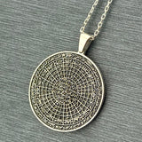 Celcelûtiyye Dualı Gümüş Madalyon – Manevi Koruma Sembolü