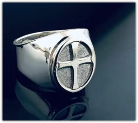 Pope's Ring – Personalized 925 Sterling Silver Cross Ring | Custom Name Ring
