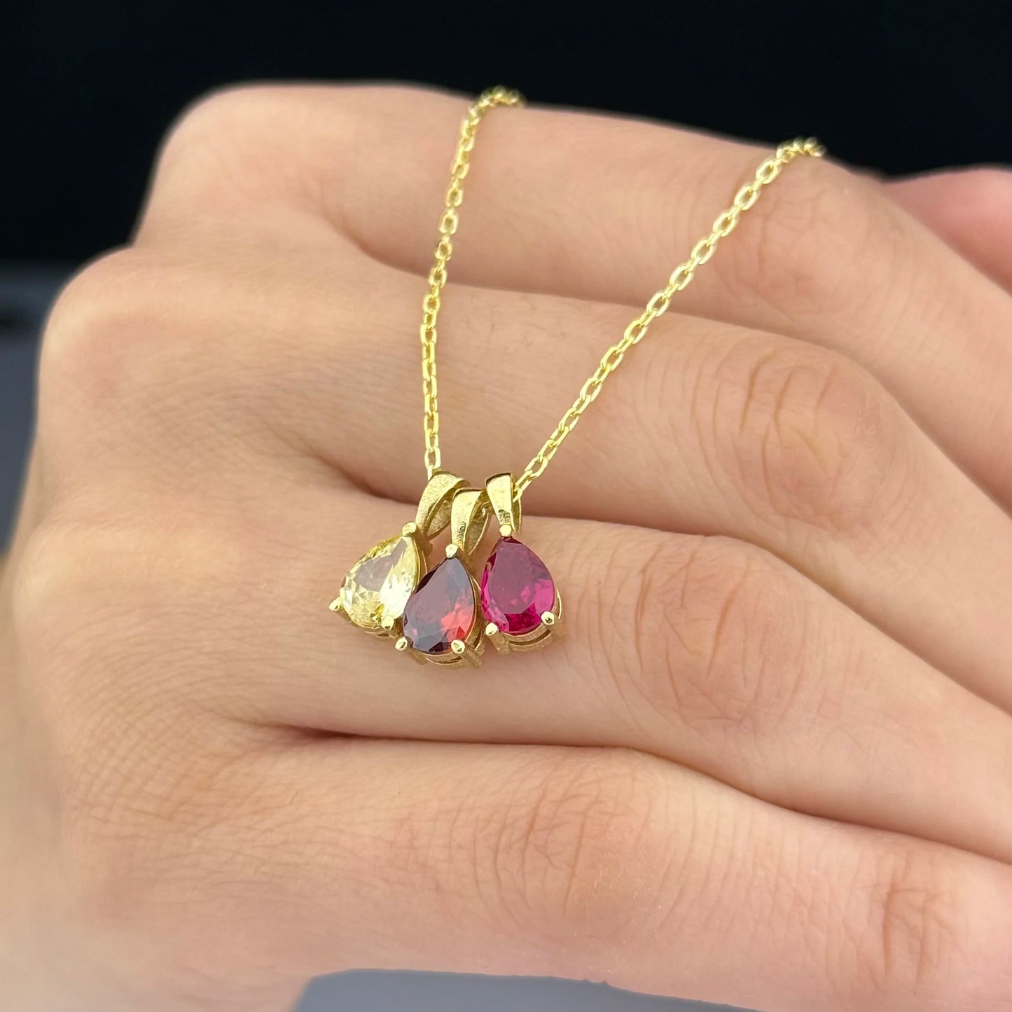 Doğum Taşı Kolye-Damla Kesim Çoklu Taşlı Kolye