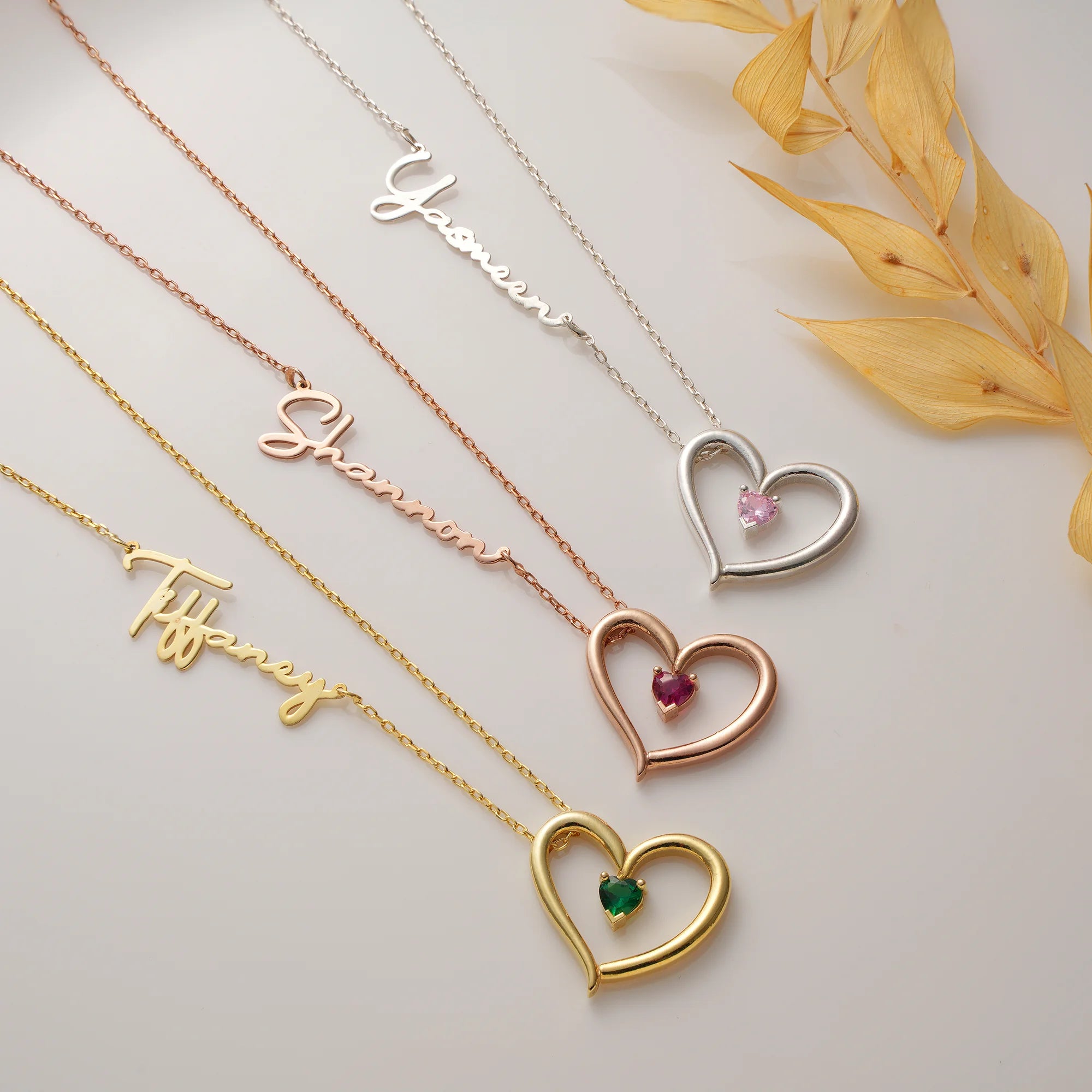 Kalpli Özel İsim Kolye