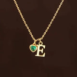 Kalpli İsim Baş Harfli Kolye – Sevginizi Zarafetle İfade Edin