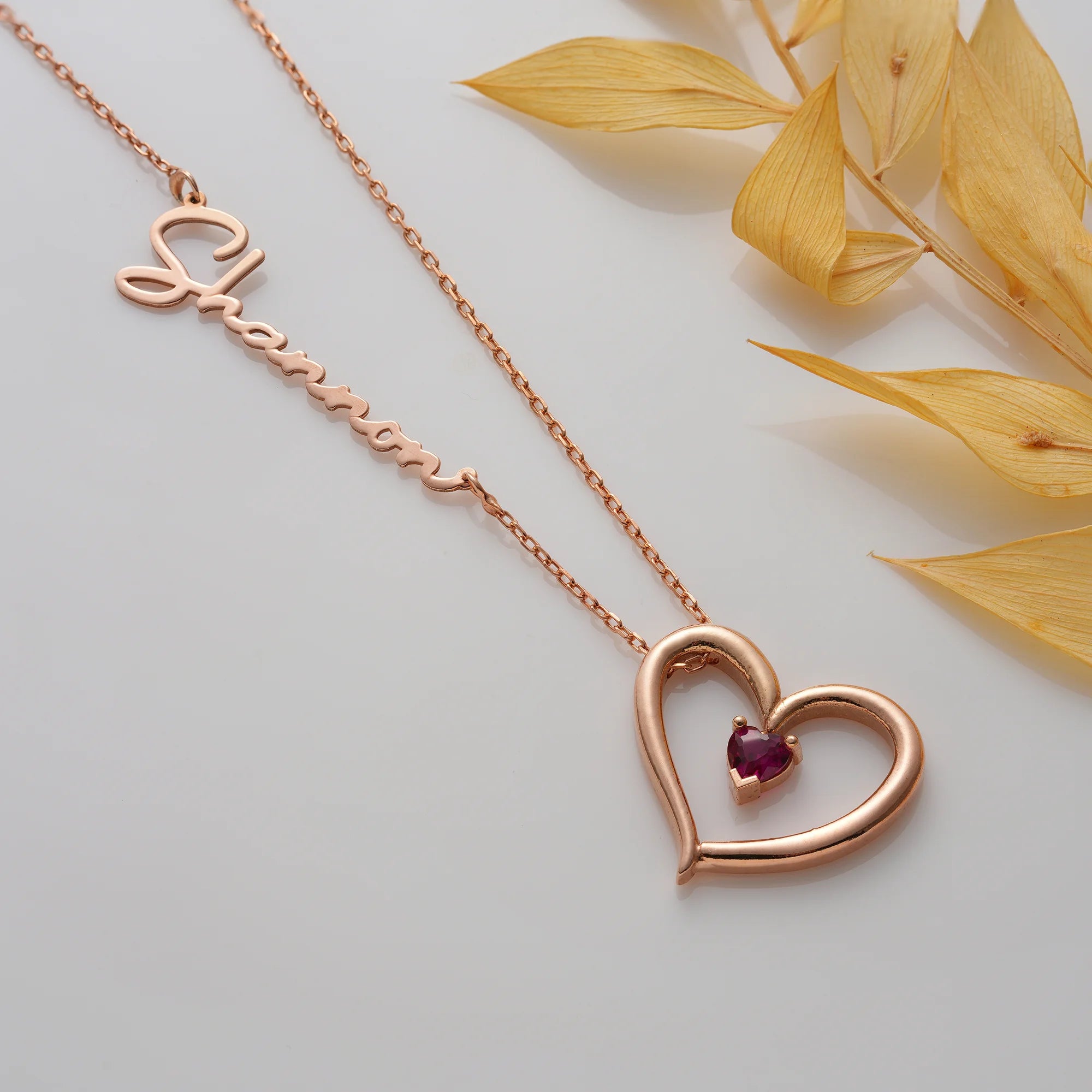 Kalpli Özel İsim Kolye